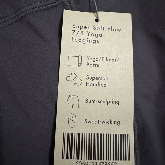 New Betty Sweat super soft 7/8 length leggings - Picture 5 of 7